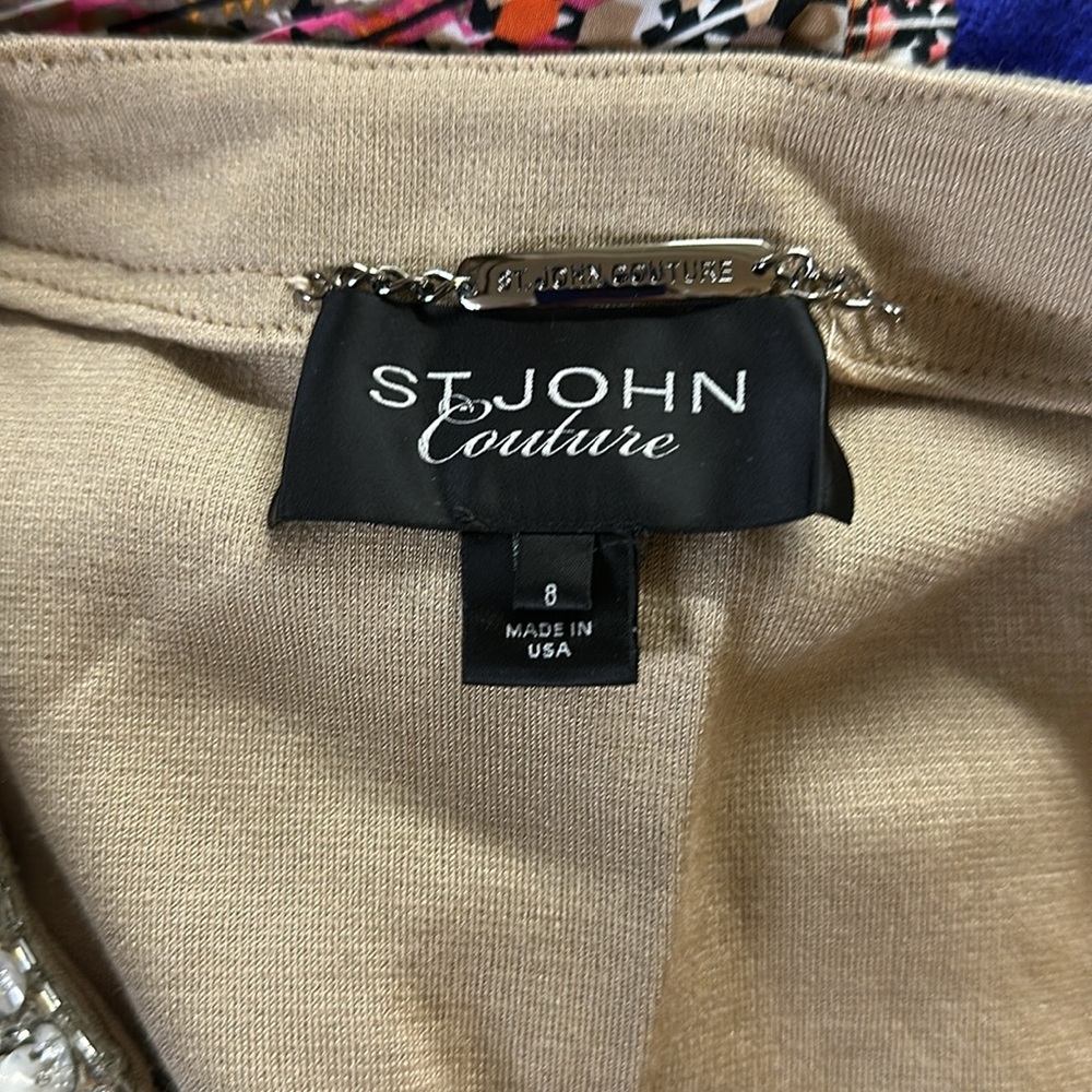 St. John classic dress and coat dress is a 10 coat is an 8 - Picture 3 of 5